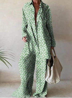 Tweedelige set met patroon | Blouse en broek