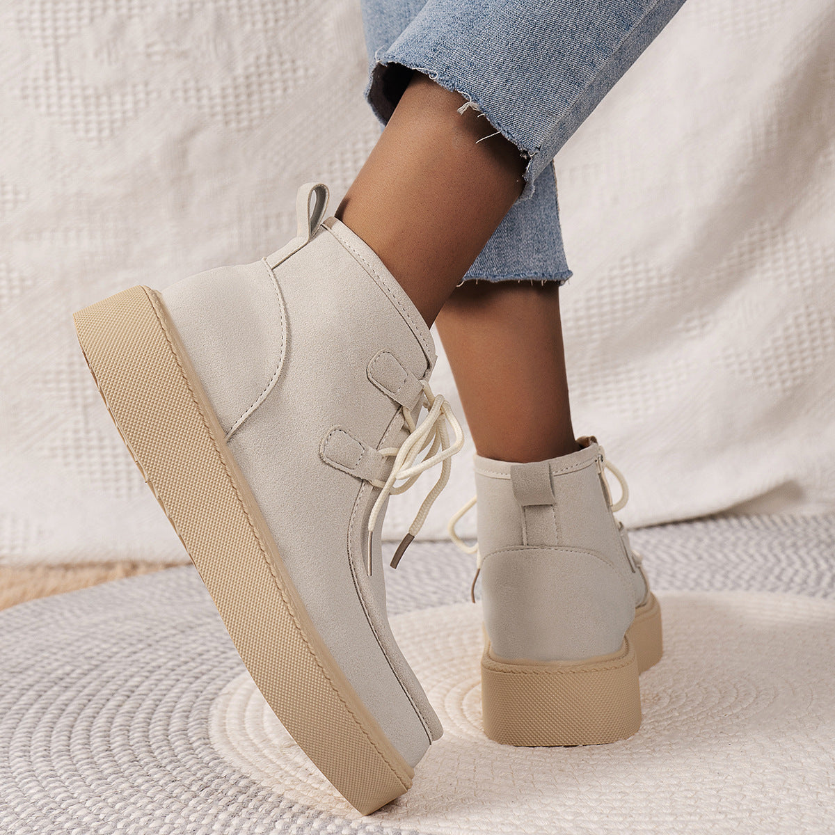 Naomi Suede Schoenen